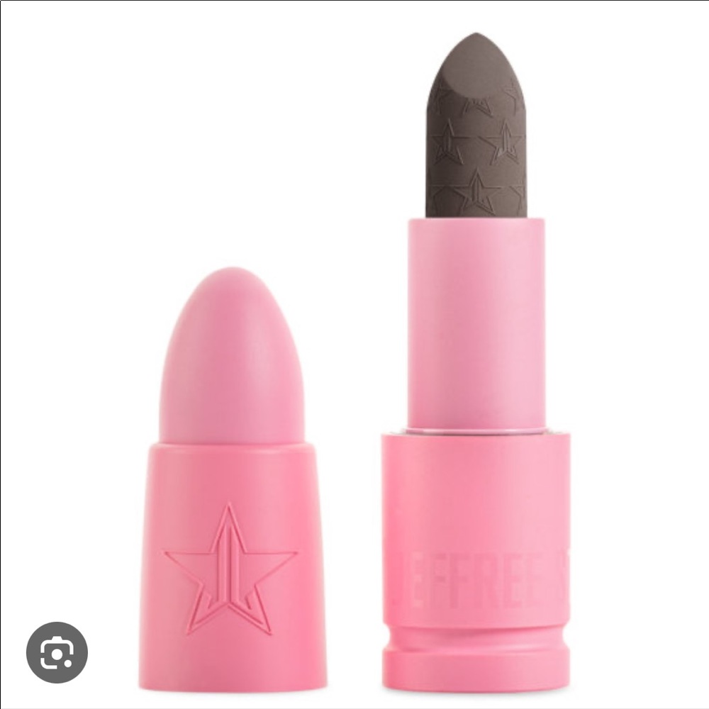 Jeffree‎ Star velvet trap in shade grave digger